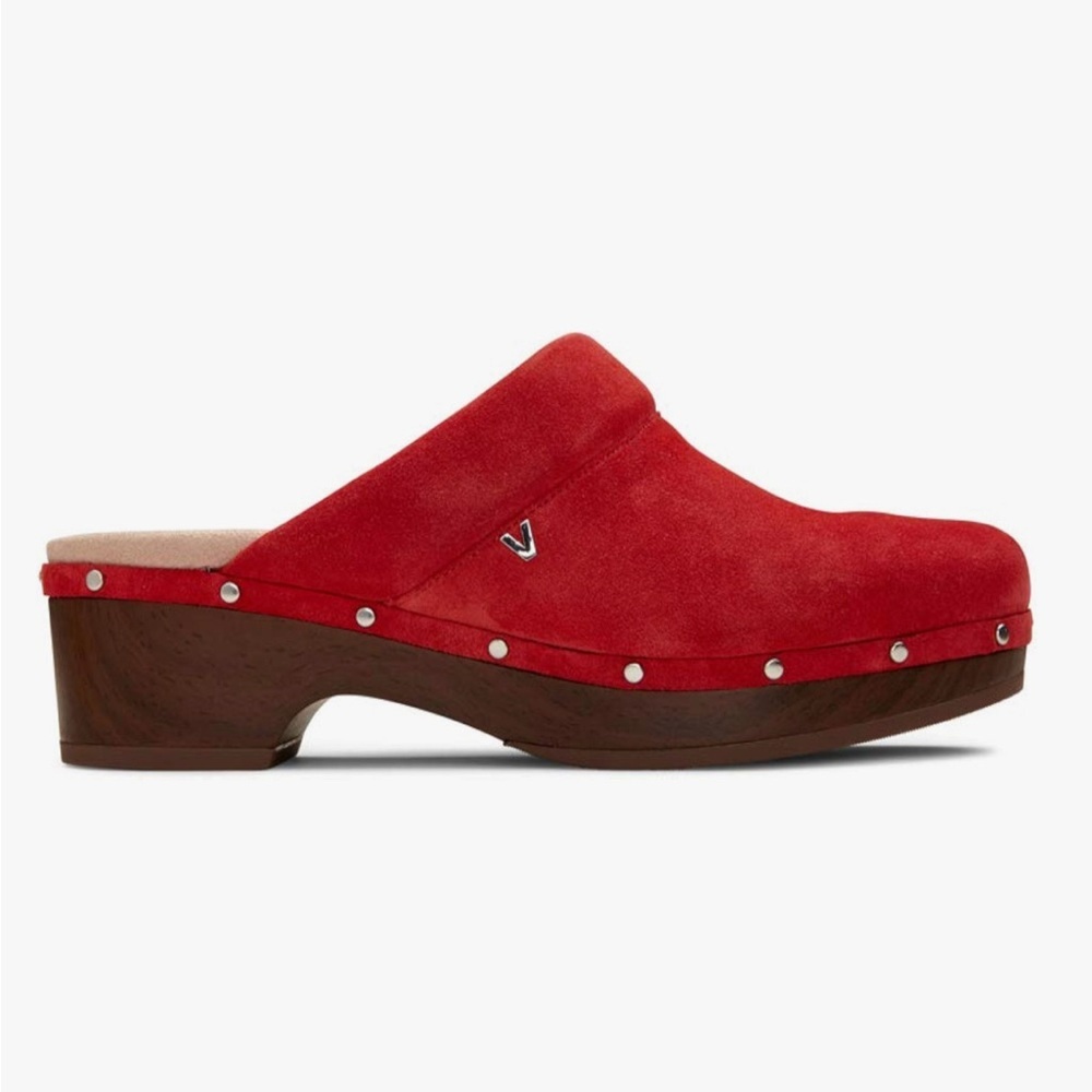 Vionic Cherry Red Studded Day Kacie Clogs Size 9
